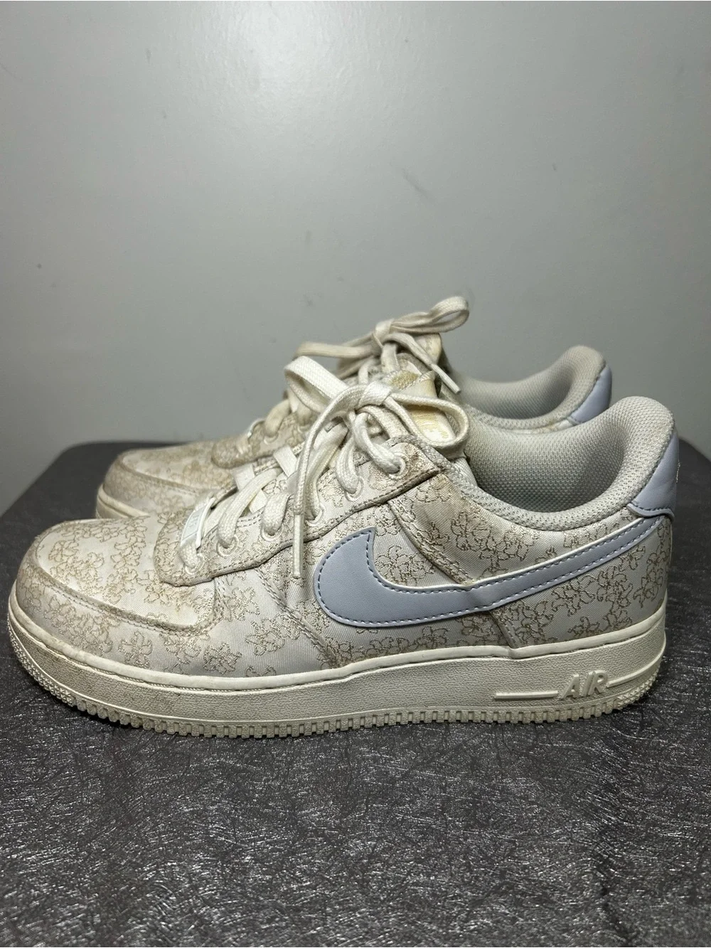 Nike pre owned
